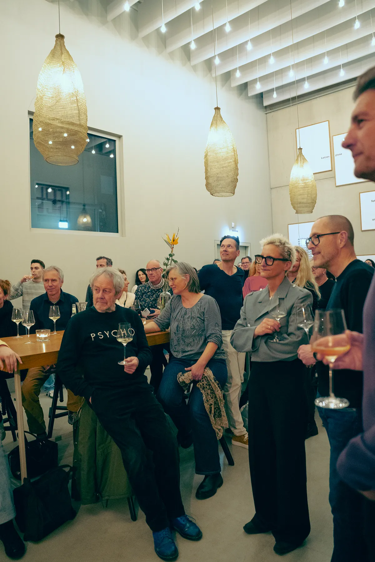 Publikum beim Kultursalon im club traube